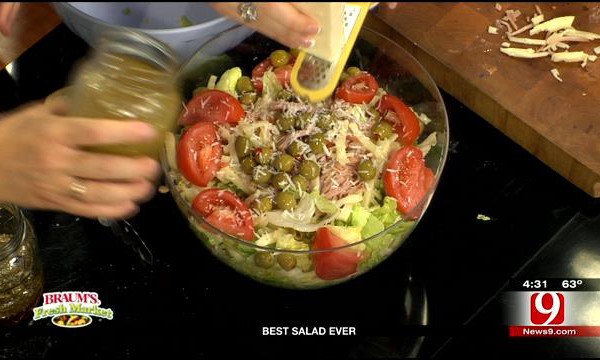 Unforgettable Salad & Fettuccine